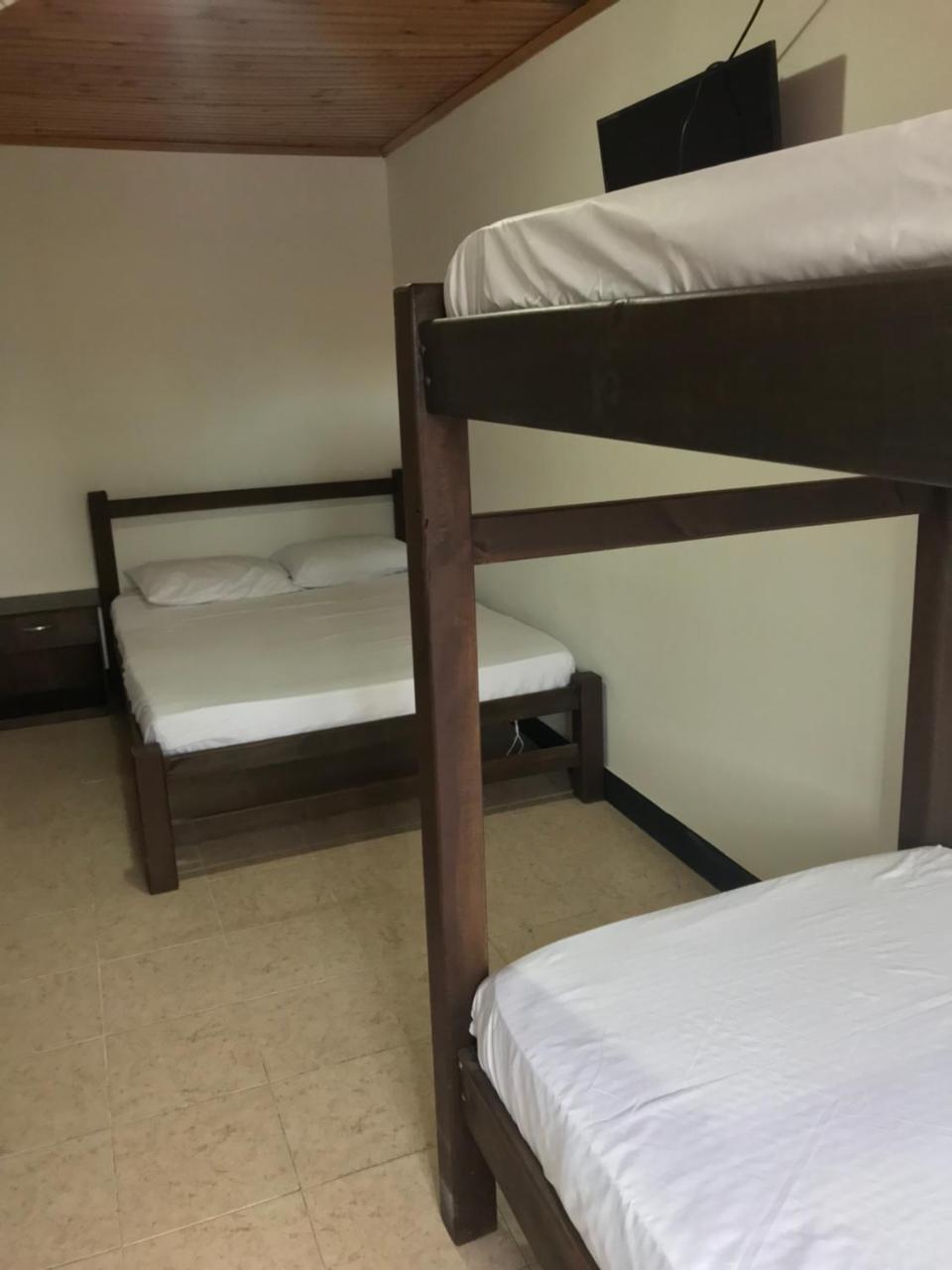 Hotel Y Balneario El Descanso Villavicencio Zewnętrze zdjęcie